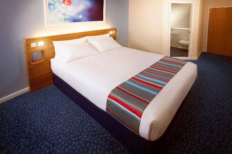แทรเวลลอดจ์ เบอร์ตัน อะพอน เทรนต์ เซ็นทรัล Hotel ดาร์บี ภายนอก รูปภาพ